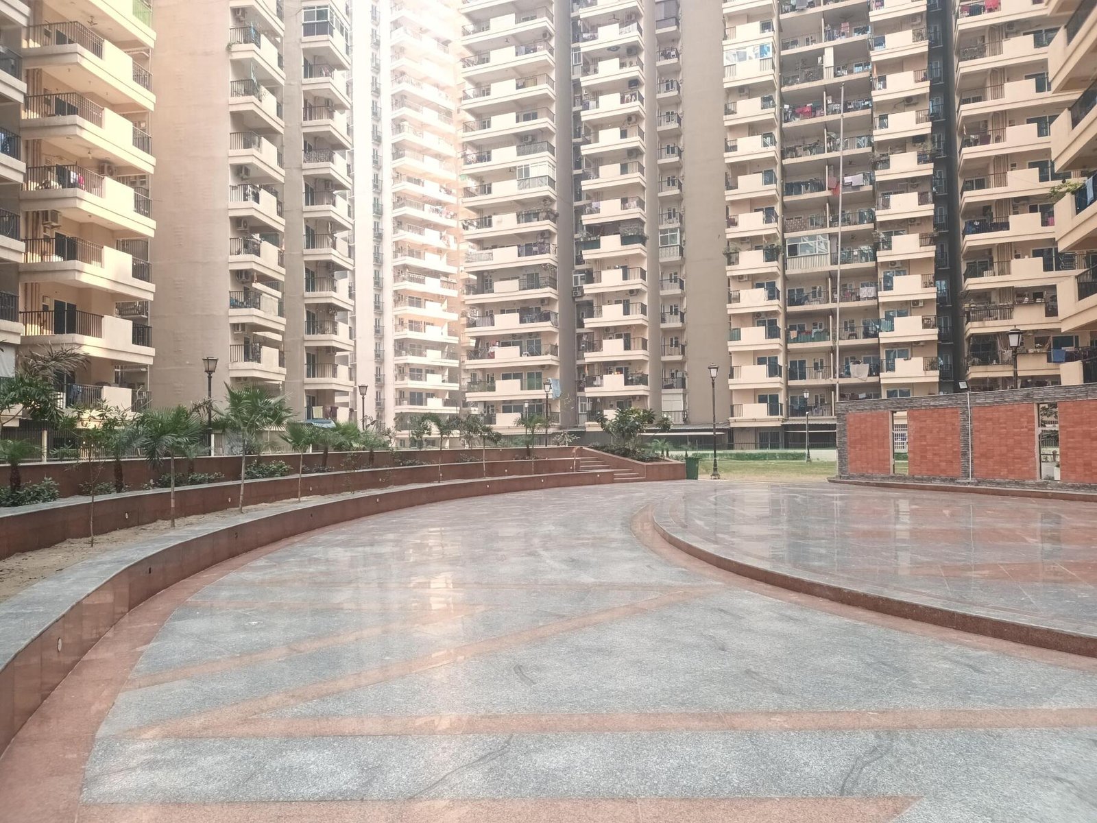 2 BHK Apartment in Gaur City 14th Avenue, Greater Noida West