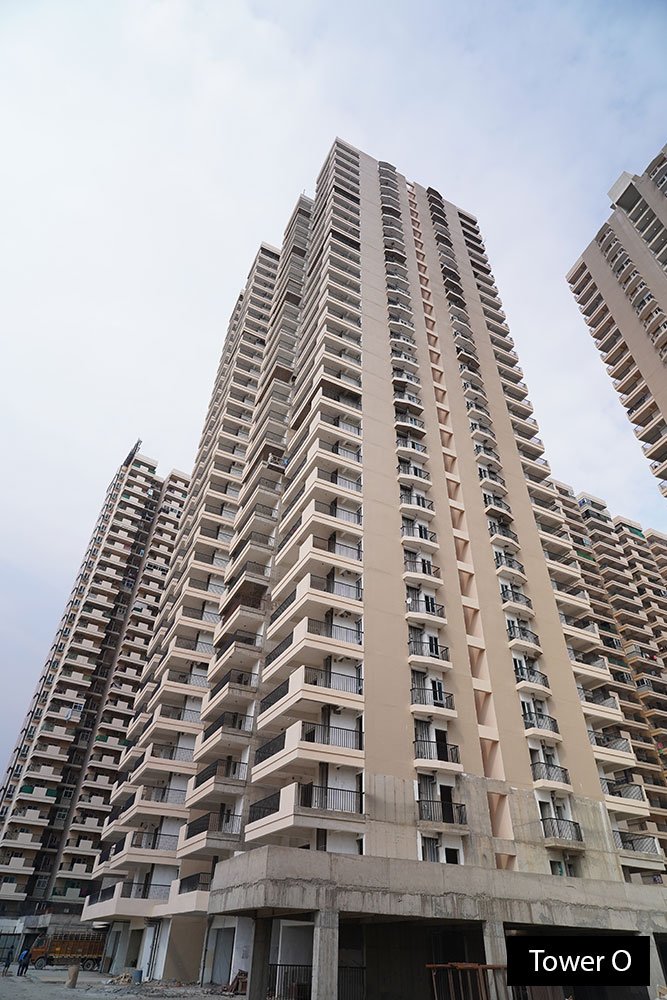 Gaur City 14th Avenue society image 2